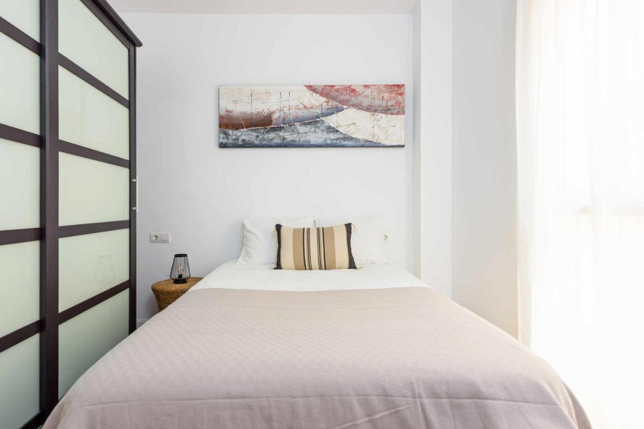 Pineapple Pena 19 Apartment Malaga Bagian luar foto