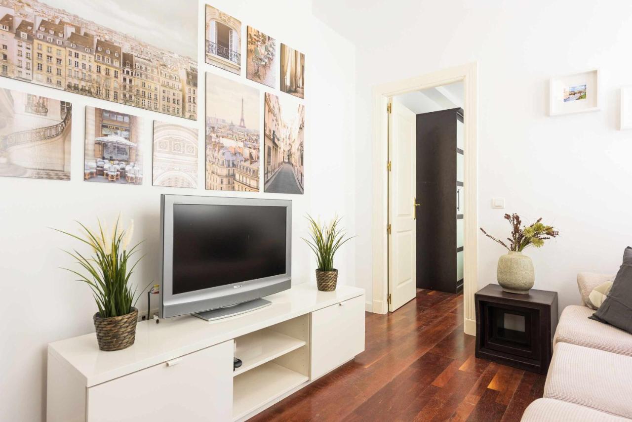Pineapple Pena 19 Apartment Malaga Bagian luar foto